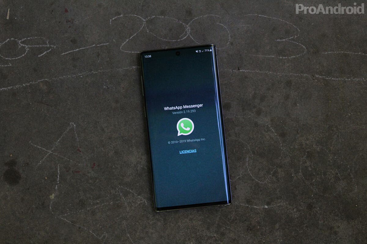 WhatsApp ya permite comprar desde la propia aplicación de negocios
